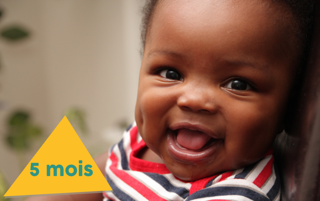 Bébé 5 mois quelle évolution puisje observer ? Beebs